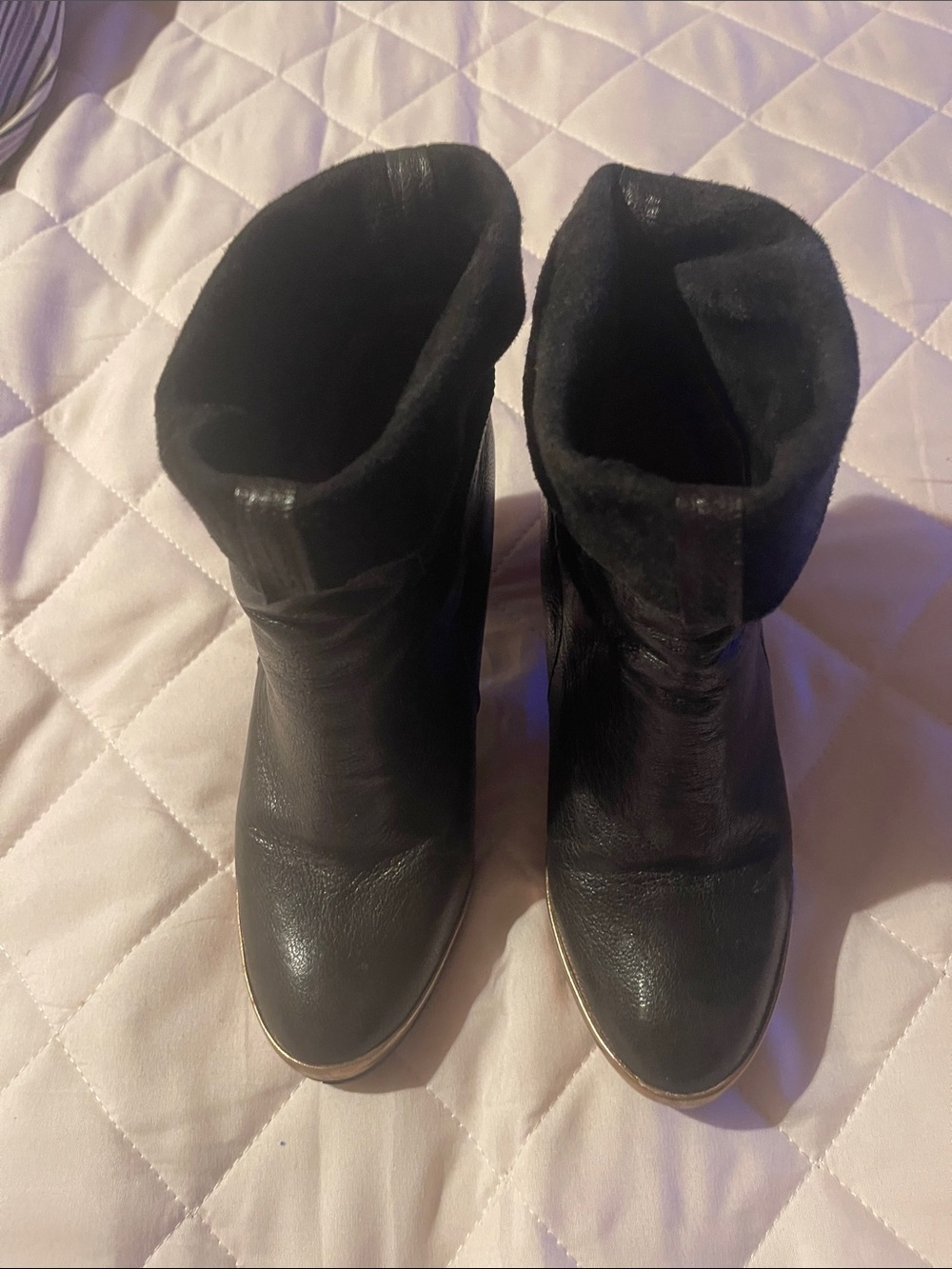FarylRobinWomen's Black Leather Ankle Boots - Size 6.5